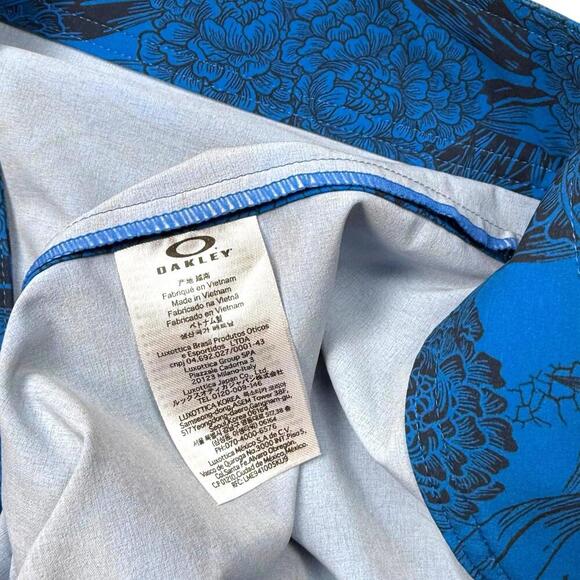 Oakley Blue Floral Board Shorts Size 34 Performance Fit Swim Trunks Surf Unlined - Picture 7 of 10